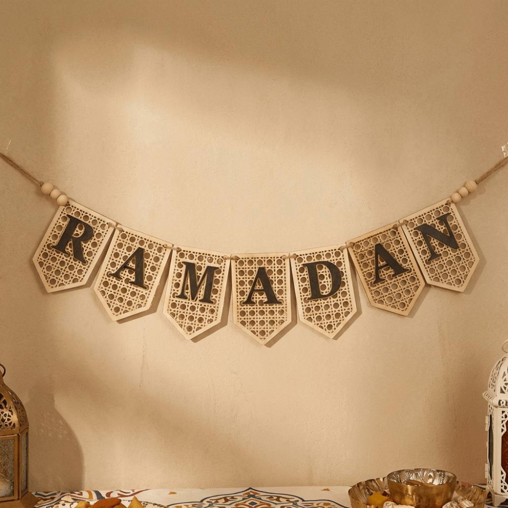 Hollowed Ramadan Decor Pendant Rustic Islamic Flag Garland Wooden Letter Banner  Islamic Festival
