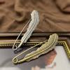 Trendy Fashion European and American Style Korean Same Style Large Feather Pin Cotton Linen Shawl Buckle Outwear Metal Personality Brooch