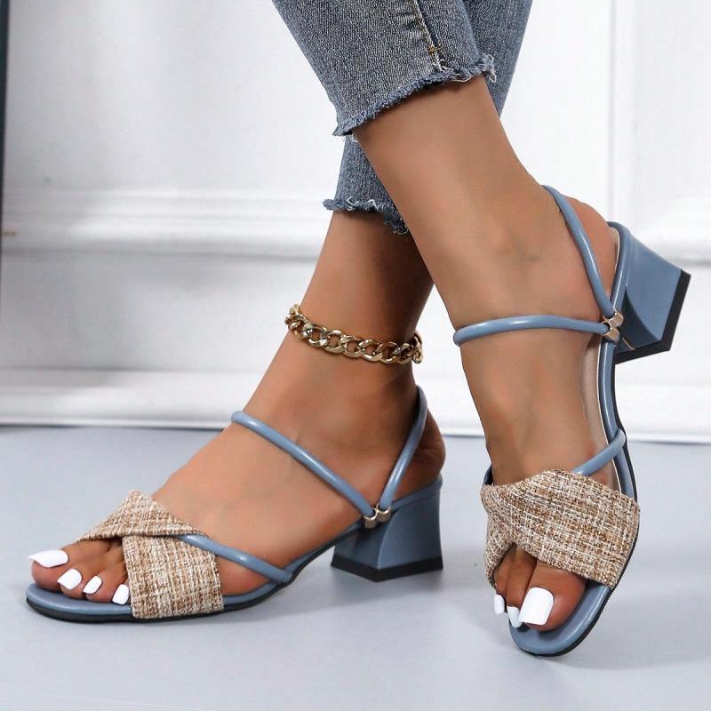 New square toe hollow one-line over-foot European and American style thick-heeled sandals in summer