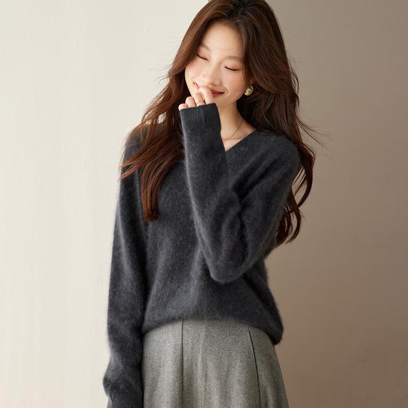 

Women s Cashmere Blend V-Neck Knit Sweater M