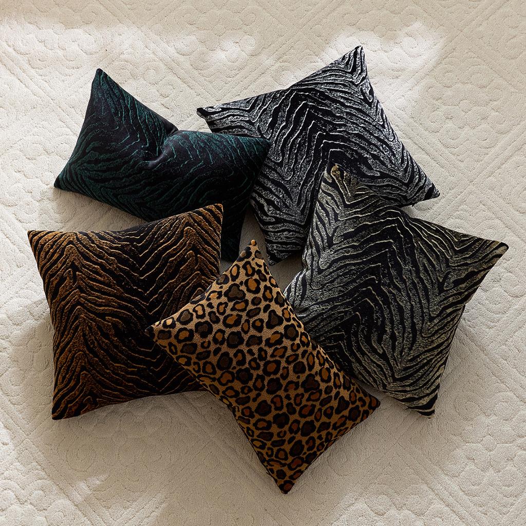 2 Stück Samt Zebra Leopard Muster Dekorative Kissenbezüge Weiche Jacquard Chenille Luxus Überwurf Kissenbezüge Für Sofa Bett Dekor
