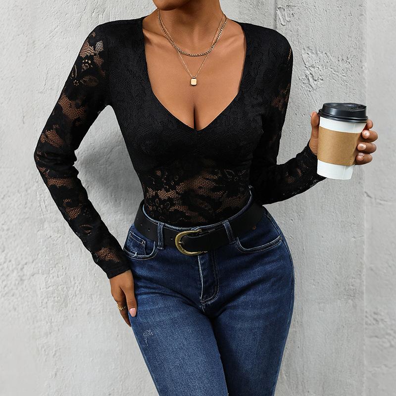 Podzimní elegantní a sexy overal, Jednobarevný krajkový overal s hlubokým výstřihem do V a dlouhým rukávem