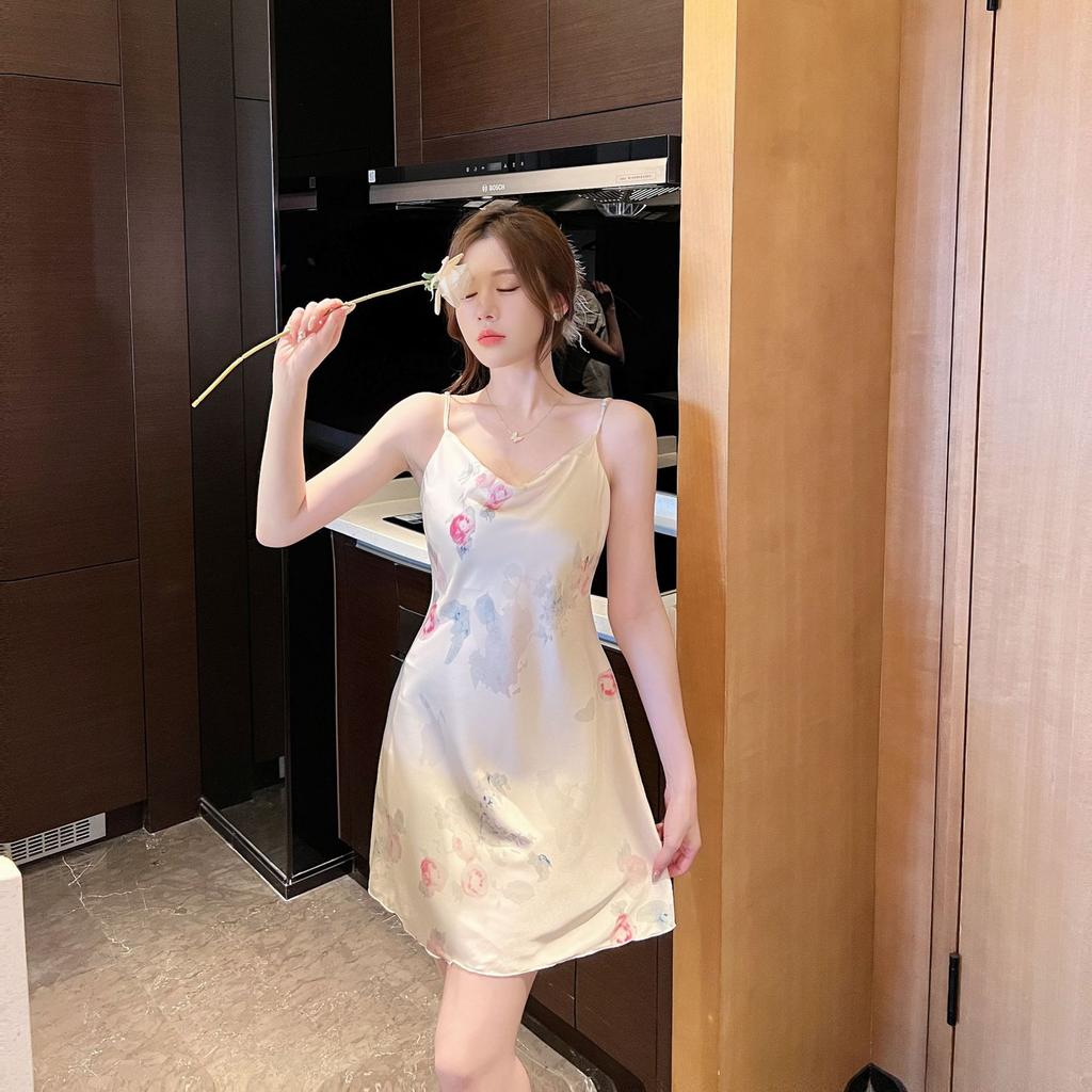 New sexy nightgown women's summer suspender ice silk pajamas printed swinging collar pajamas pure desire pajamas