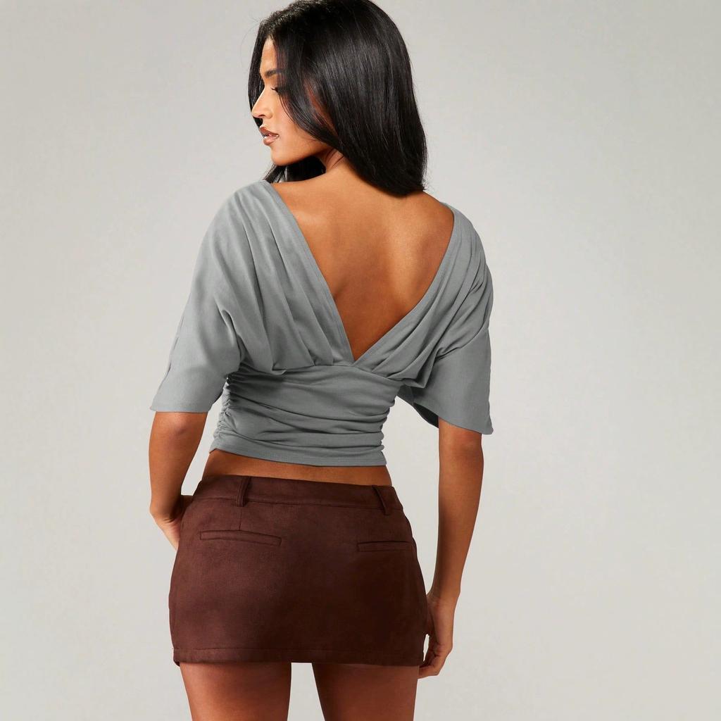 French Light Luxury Deep V Backless Short Sleeve Top Women's Bat Sleeve Waist Folds Premium Sexy Spice T-Shirt
