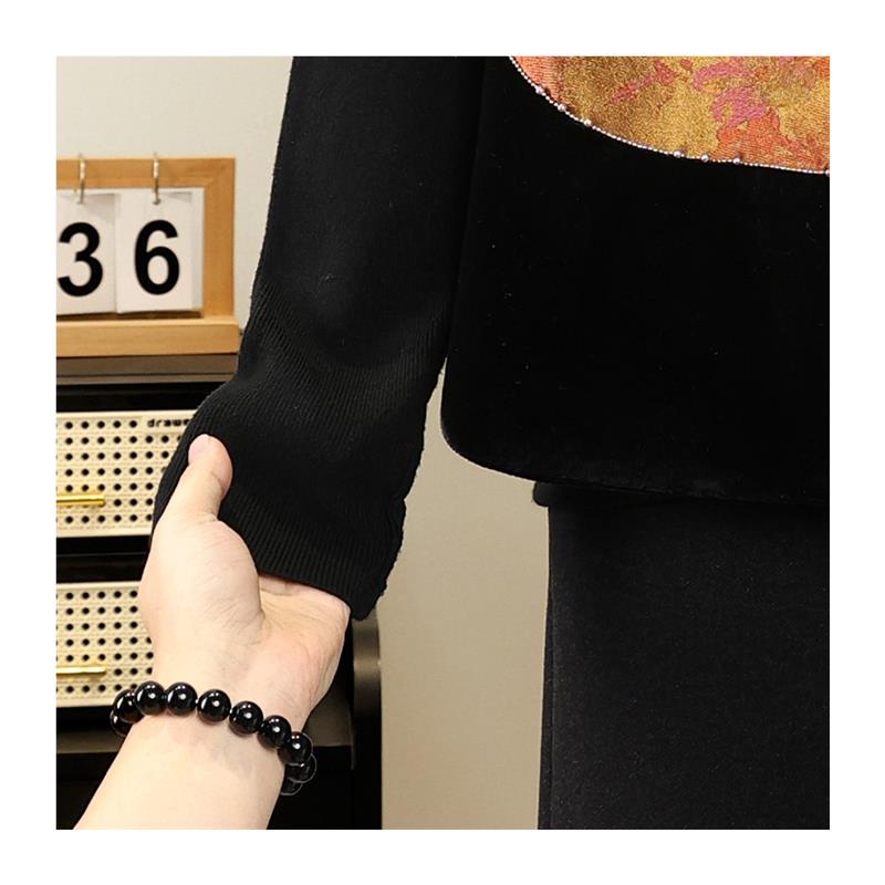 2026 Women's Plus Size Chinese-Style Frog Button Vest - Spring/Autumn Thin Retro Gilet for Middle-aged & Elderly