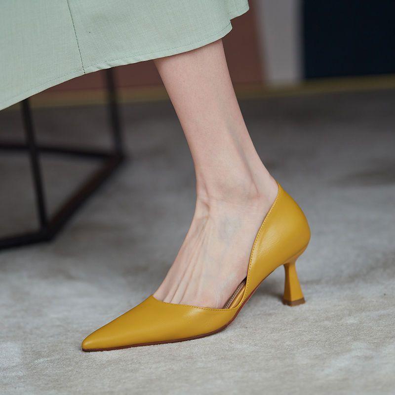 Summer new shallow pointed single shoes women's stiletto mid-heel shoes simple and versatile hollow high heels non-slip women's sandals