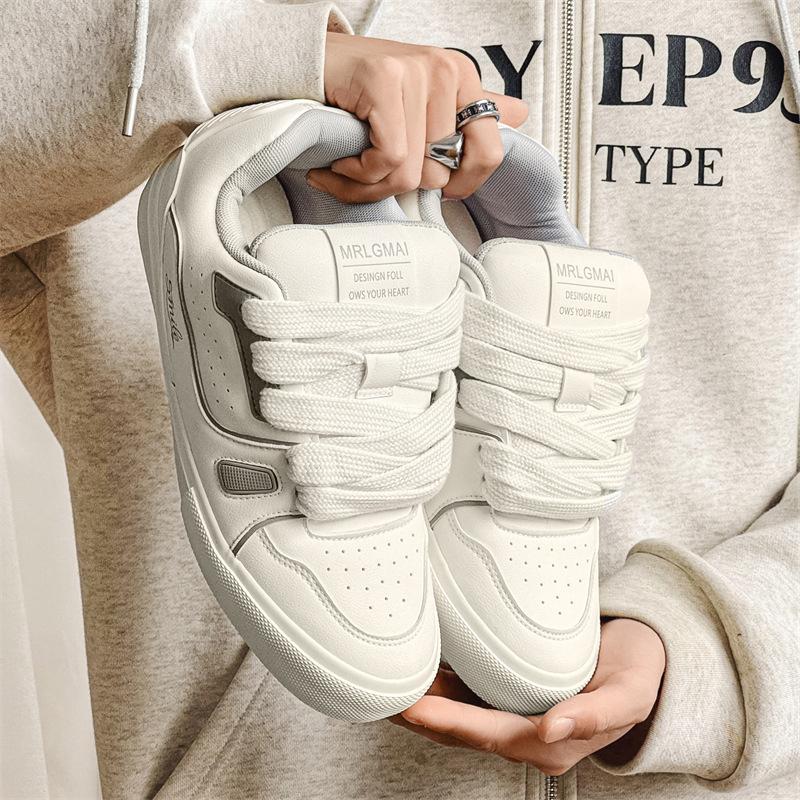 

[Chubby shoes] New fashion sports and leisure versatile men s shoes Korean version wear-resistant breathable lace-up trendy men s shoes 1539 39