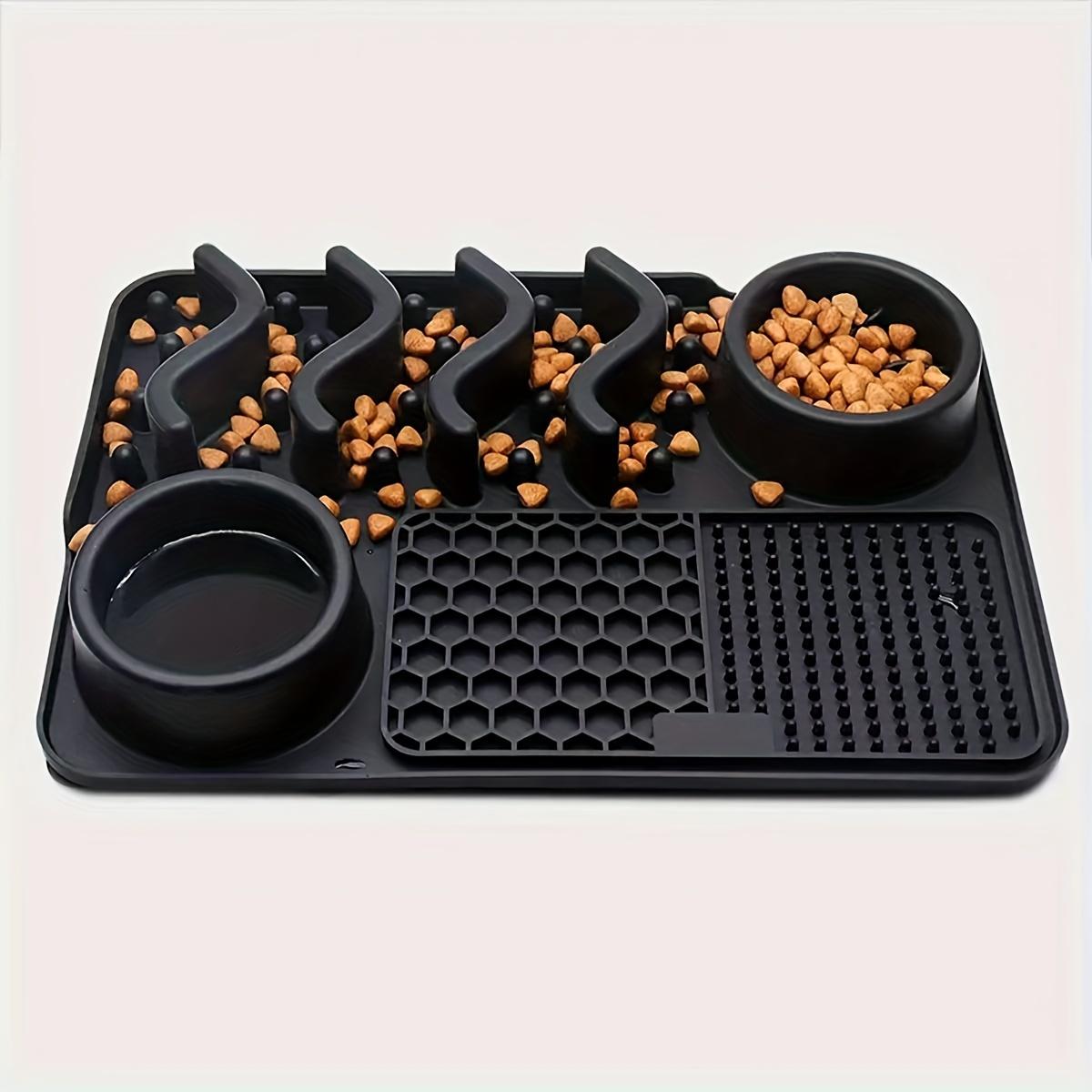 

Pet Silicone Feeding Mat with Suction Cups - Non-Slip Slow Feeding Mat & Licking Bowl темно-коричневого