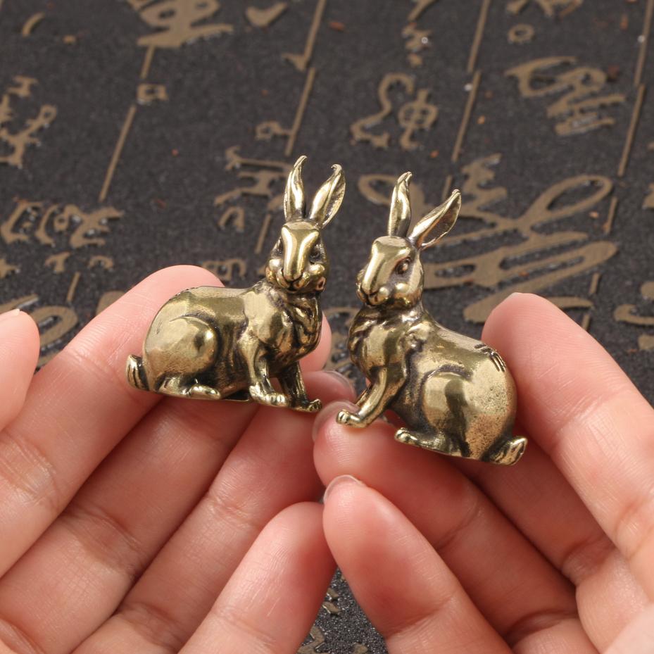 1 Pair Lucky Rabbit Statue Ornaments Antique Copper Zodiac Vintage Solid Brass Animal Miniature Figurine Tea Pet Desk Decor