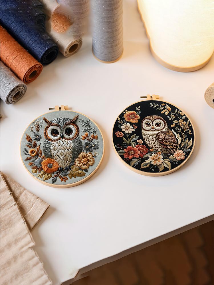 4pcs Embroidery Starter Kit with Embroidery Hoop Needles Threads Instruction Stamped Cross Stitch Kits Embroidery Kit for Adults