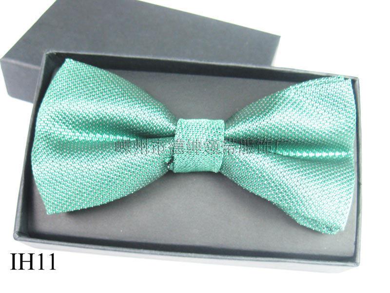 Men's Silver Thread Jacquard Bow Tie In 15 Styles - Polyester, Solid Color, Casual