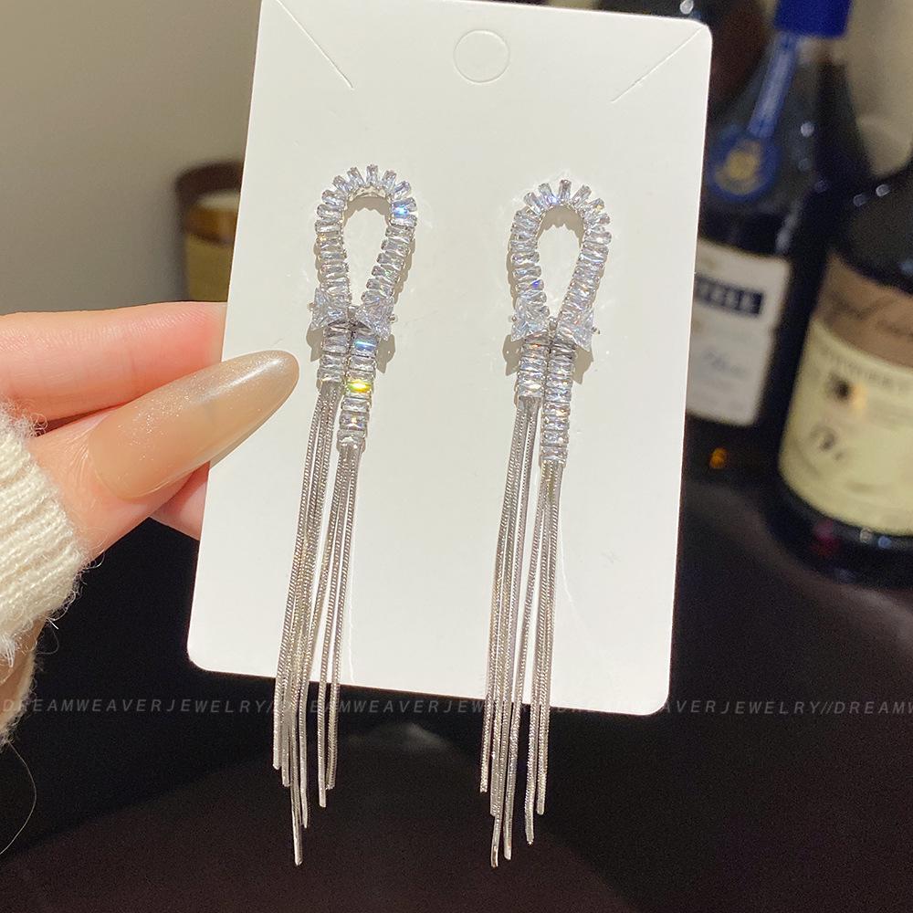 925 Sterling Silver Full Diamond Tassel Earrings – High-End European & American Style, Super Shiny, Luxurious Ear Jewelry for Women.