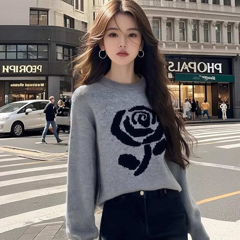 Elegant Rose Pattern Round Neck Pullover - 2025 Spring Knit Sweater for Women