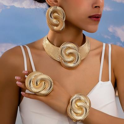 Fashion Jewelry Set Necklace  Bracelet Earrings Ring For Woman
