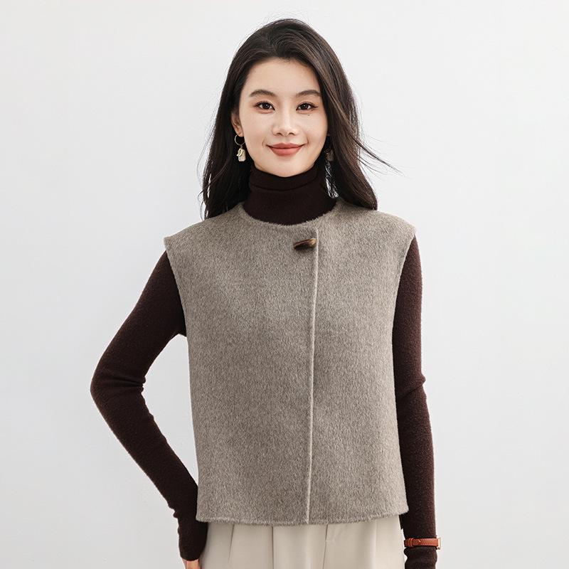 2025 A/W Women's Elegant Slim-Fit Double-Sided Cashmere Sleeveless Cardigan Vest