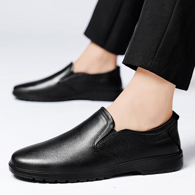 Madingi natūralios odos vyriški laisvalaikio batai Kvėpuojantys slip-on plokštapadžiai Nauji dizainerio vyriški loaferiai Laisvalaikio vaikščiojimo vairavimo batai Patogūs mokasinai