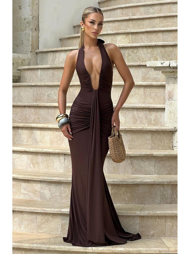 2025 Cross-Border Halter Deep V Evening Gown - Sexy Backless Long Pleated Dress