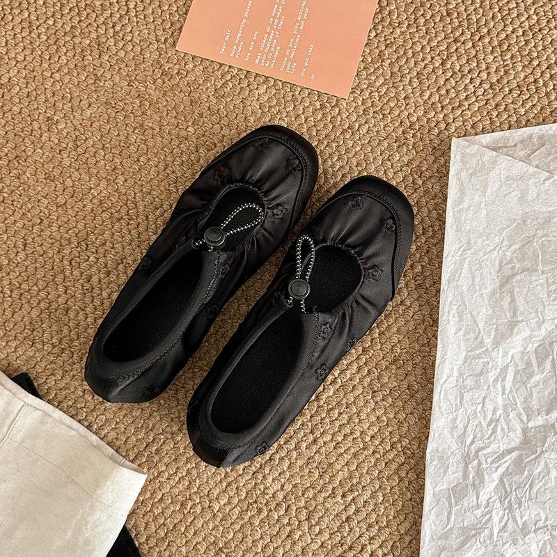 

Women Ballet Flat Shoes 2026 Autumn Fashion Casual Mary Jane Shoes Flower Comfortable Anti Slip Retro Outdoor Single Shoes 35 чёрный
