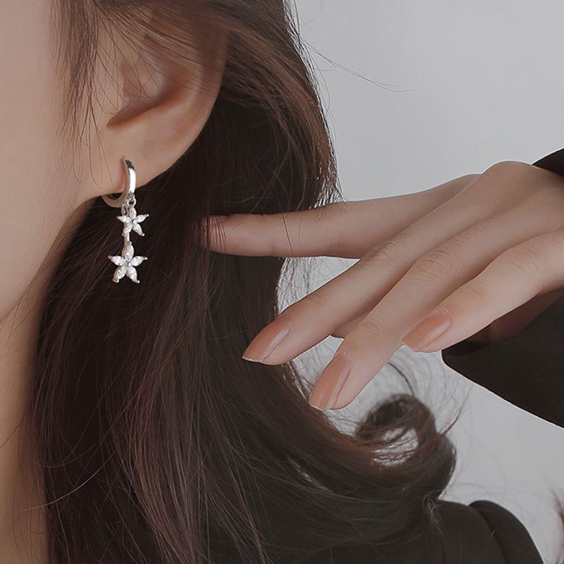 2024 New Zircon Flower Sterling Silver Circle Earrings for Women - Elegant, Trendy, and Exquisite Design.