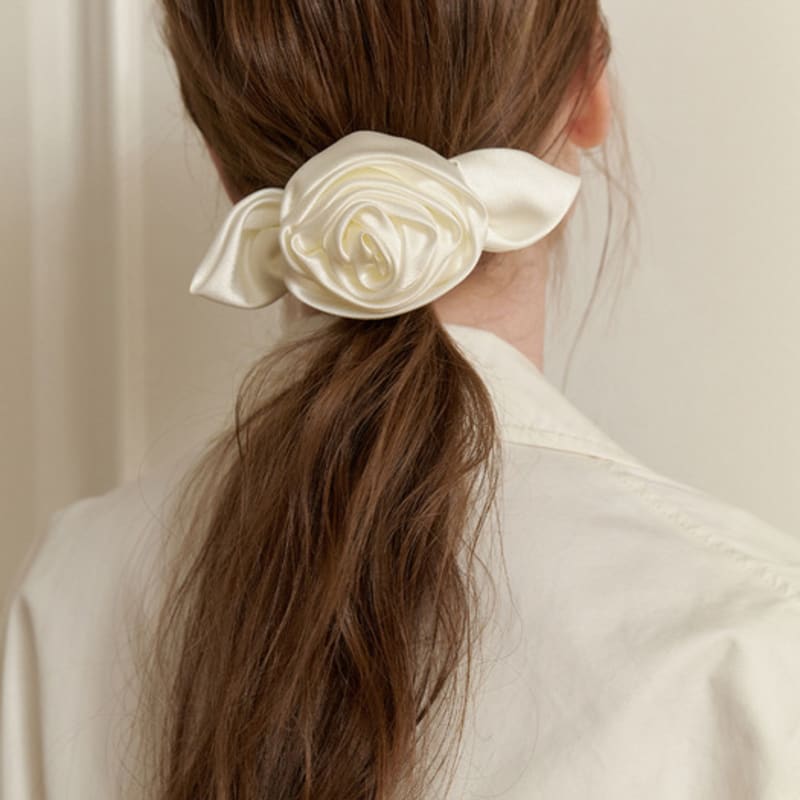 

TATIANA Standard Rose Hair Pin HB2256 BLACK