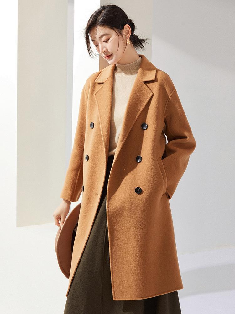 Trench da Donna di Media Lunghezza Doppiopetto in Lana e Cashmere - Collezione Autunno/Inverno