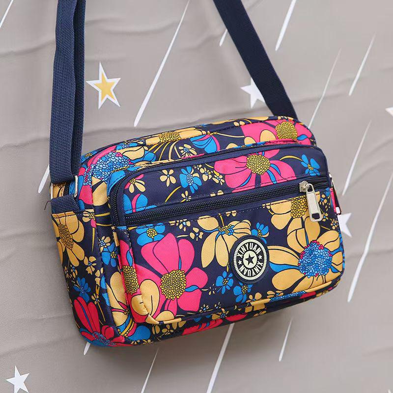 Floral Oxford Cloth Crossbody Bag for Women - Versatile Canvas Bag for Moms and Seniors