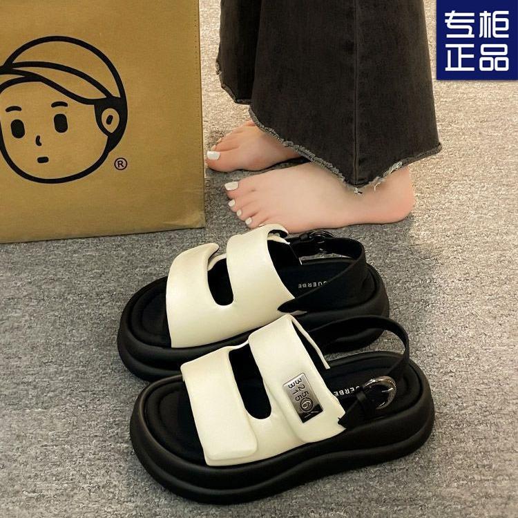 High-end open-toed sandals women's spring 2025 new beach shoes seaside fashion not tired foot muffin Roman shoes