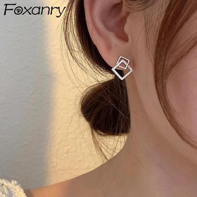 Prevent Allergy Silver Color Stud Earrings New Trendy Sweet Sparkling Zircon Geometric Party Jewelry Couples Gift