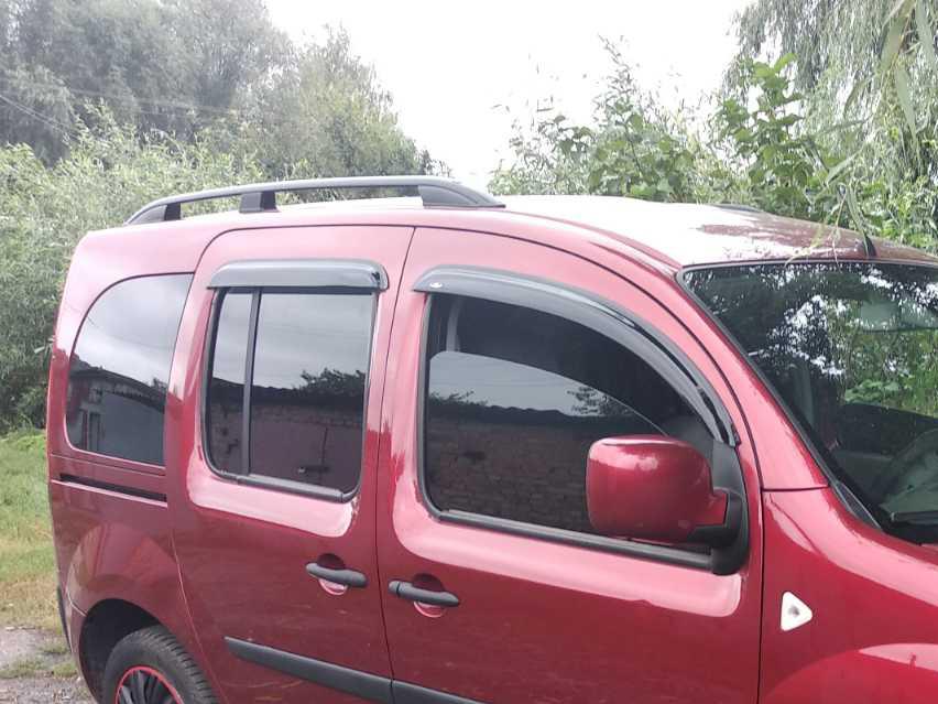 

Вітровики (4 шт, HIC) для Renault Kangoo 2008-2020 рр.
