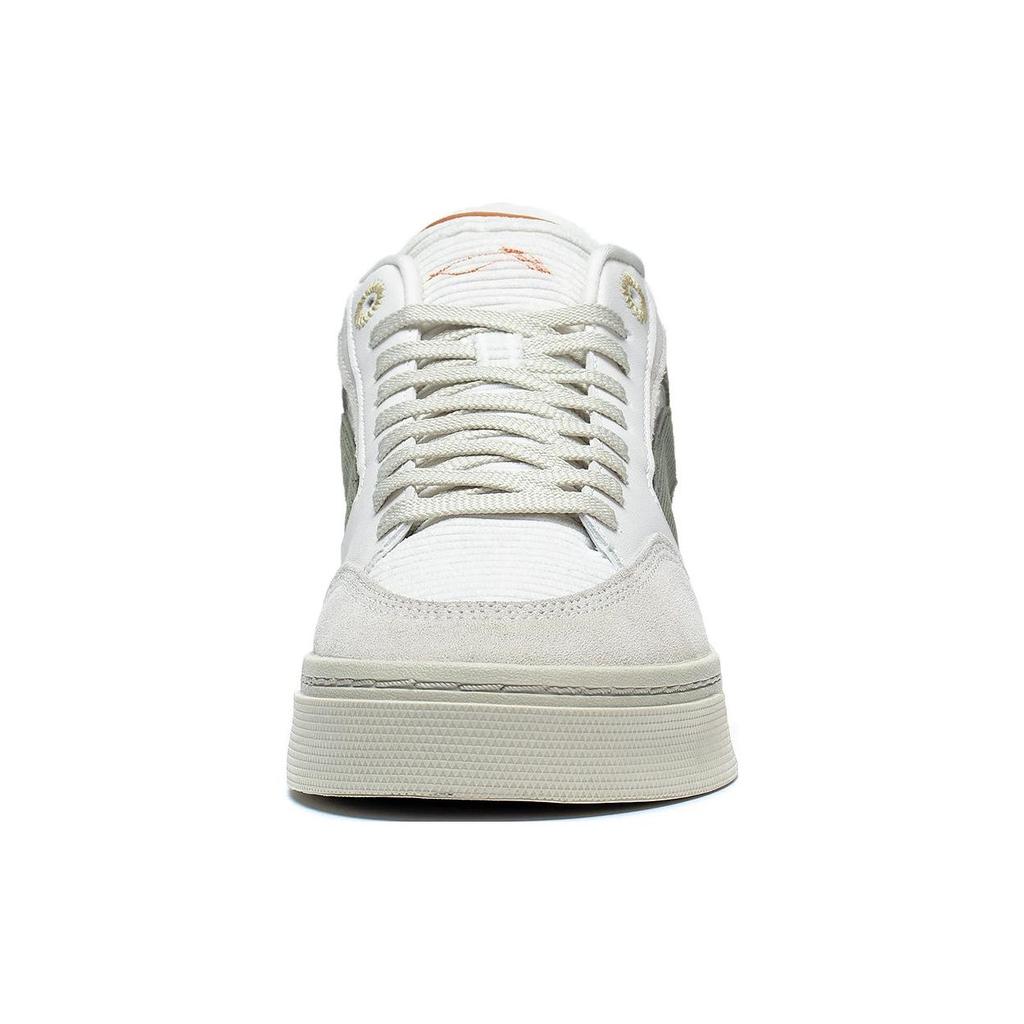 Li Ning 180 Slip Resistant, Abrasion Resistant, Lightweight Mid Top Skateboard Shoes Men's White AECS053-1