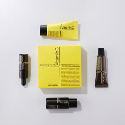 Vitamin C Brightening Trial Kit 4 Items