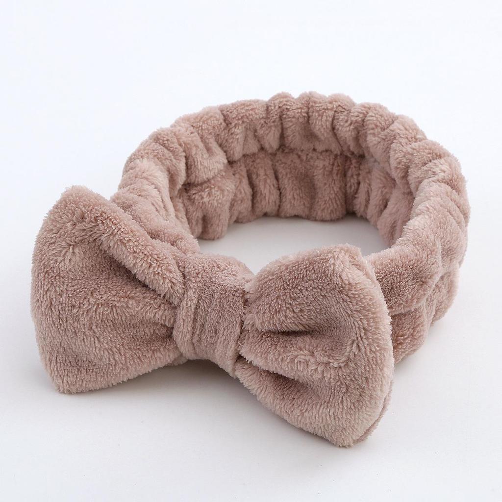 Leopard Print Coral Fleece Bow Headband for Women – Plush, Cute Hair Accessory