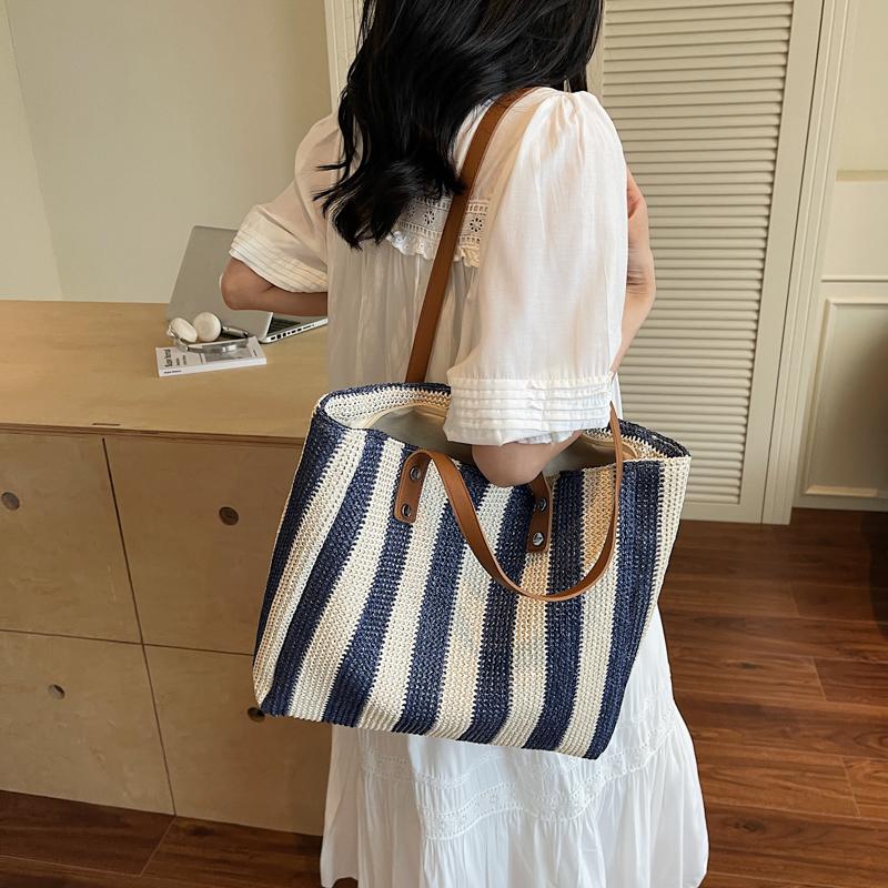 Strohtasche Damen Strandtasche Schultertasche Gewebte Tasche Pendler Große Kapazität Tragetasche