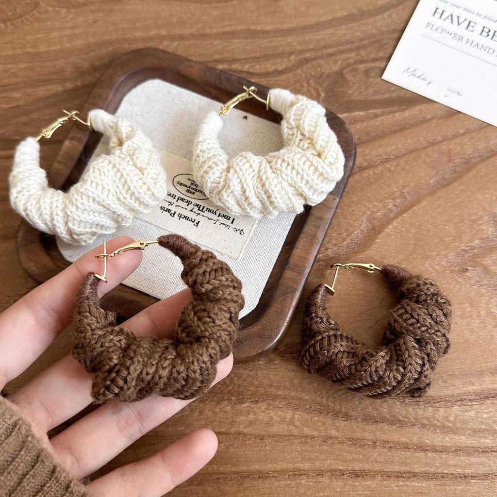 High-End Silver Needle Wool Knitted Round Hoop Earrings - Simple, Versatile, Retro Style for Women