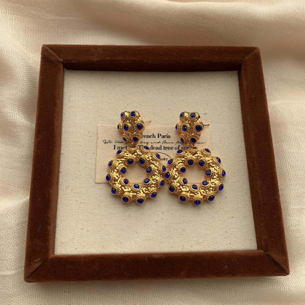 Gold Sapphire Inlaid Metal Earrings, Earrings, Retro Court Texture Gorgeous Light Luxury Fashion Niche Personality Unique