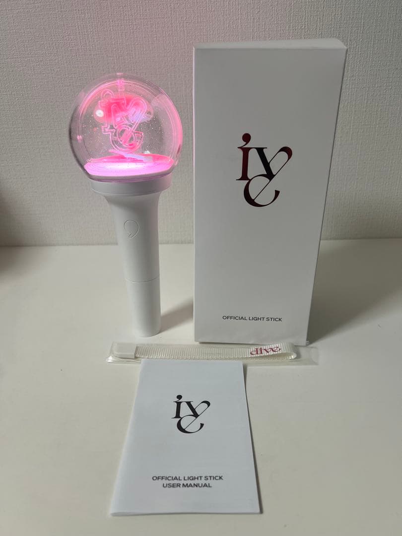 

[Б/У] Лайтстик IVE