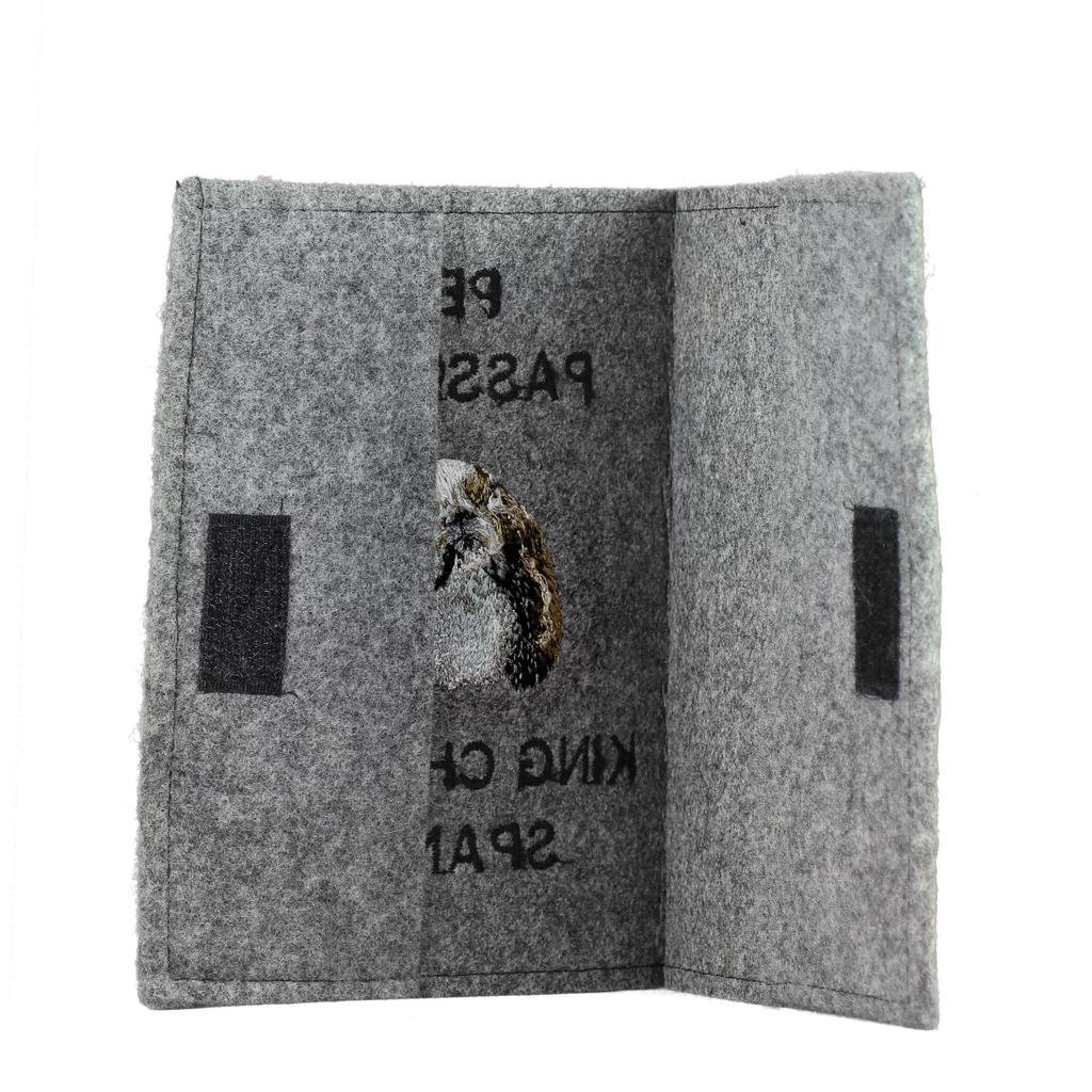 Cavalier King Charles Spaniel I - Dog Passport Case, Document Case, Gift for the Traveller from the Art-Dog Brand