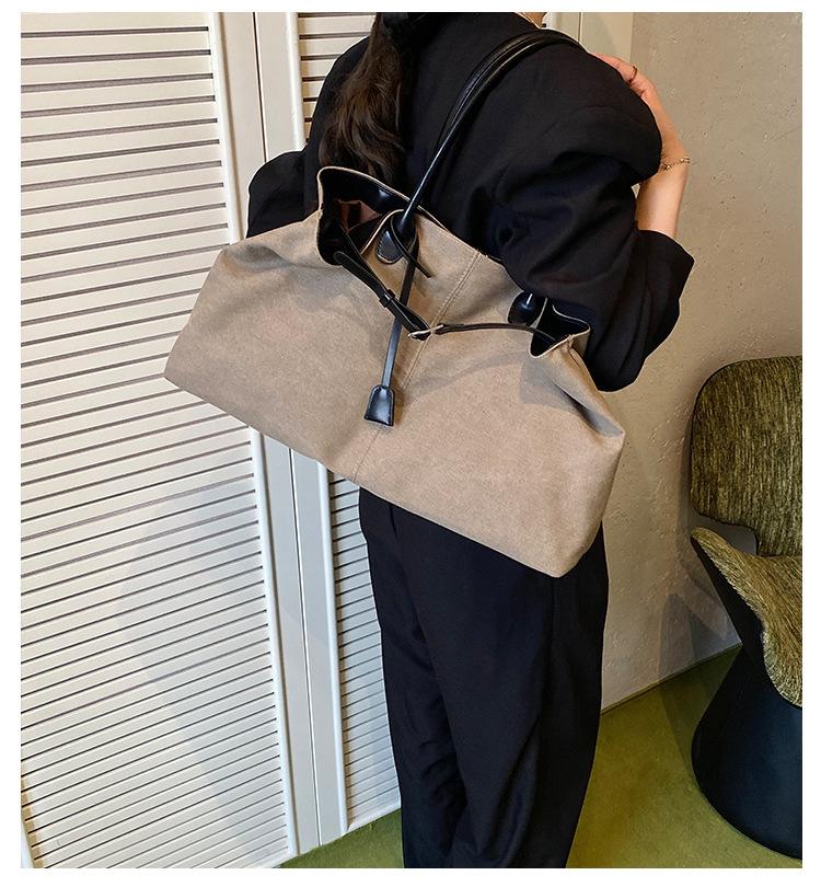 Premium sense large-capacity bag women's 2025 new fashion commuter versatile shoulder bag casual out tote bag