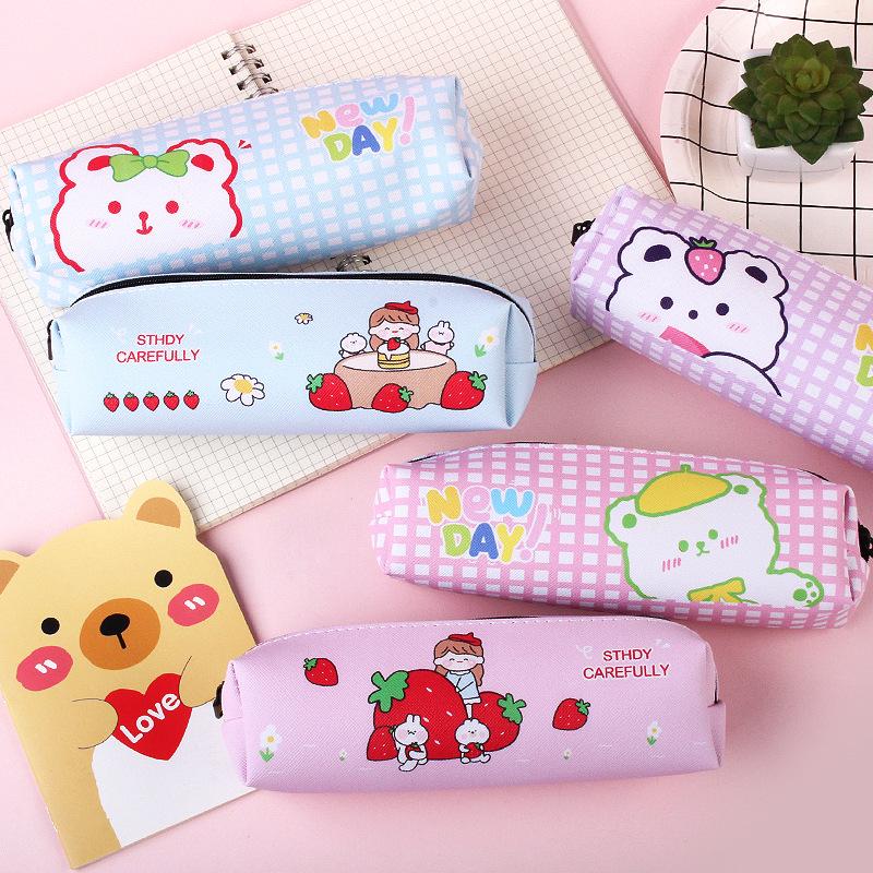 Large Capacity Cartoon Bear Pencil Case - Cute, Multi-functional Zipper Stationery Bag for Students