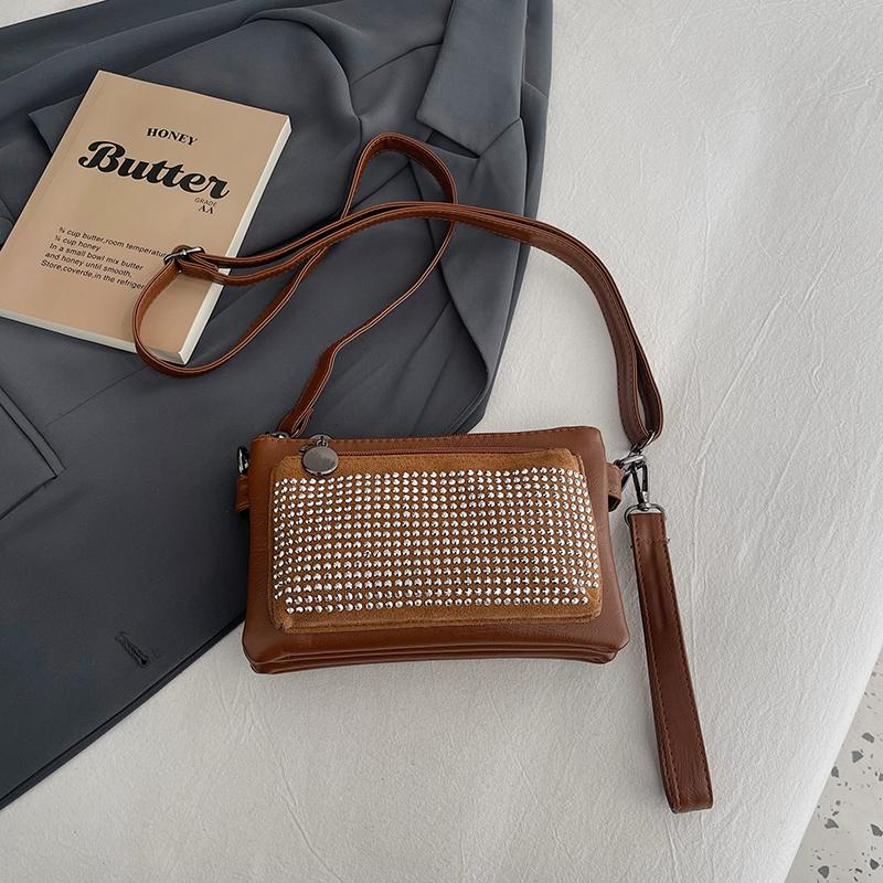 

Diamon Soft Leather Multi-layer Bag Women s Shoulder Messenger Bag Mobile Phone Bag Mother Bag коричневий