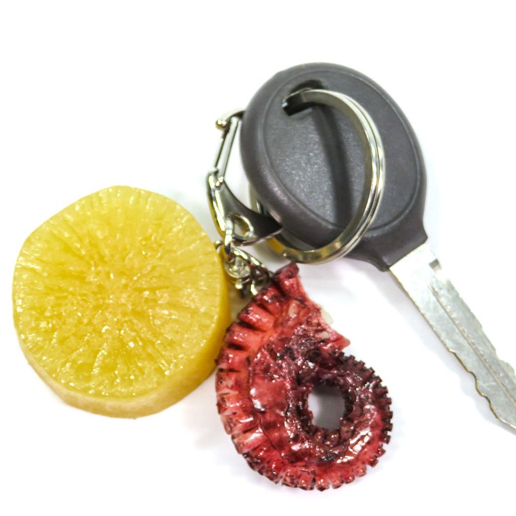 Food replica Oden C and that looks like you could eat it 193OK keychain (radish octopus)