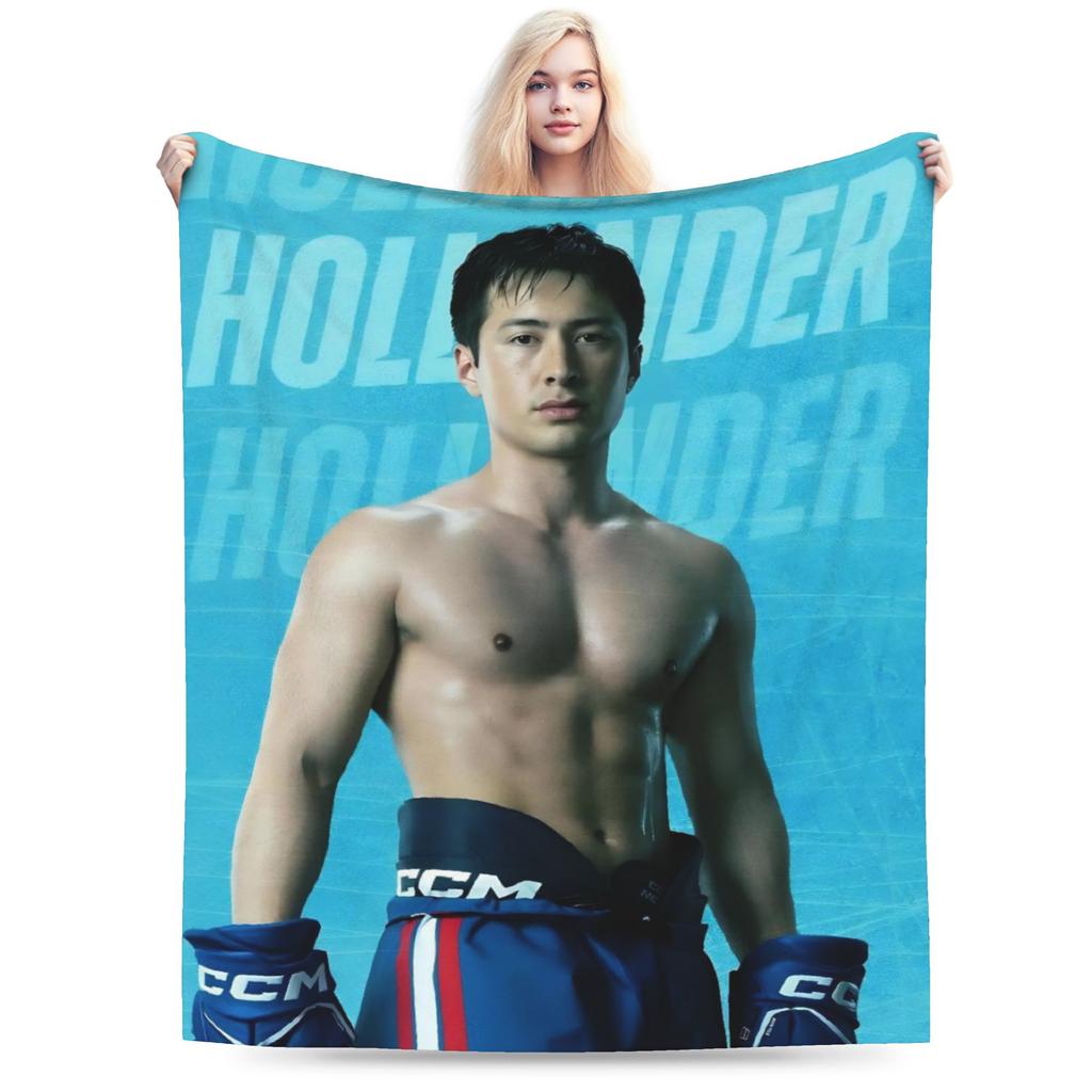 Kiss Heated Rivalry Fleece Throw Blankets Hollanov Blanket for Bed Bedroom Lightweight Bedding Throws