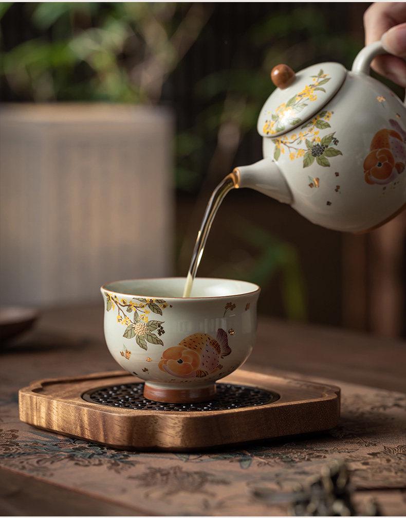Ash-Glazed Hand-Painted Koi Ceramic Tea Cup for Kung Fu Tea Ceremony