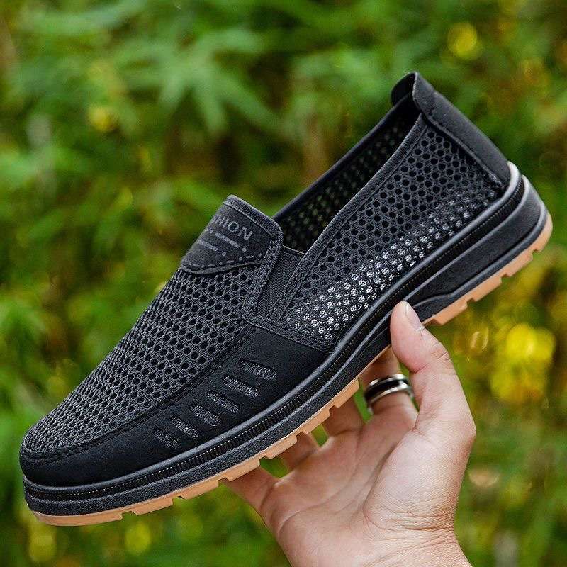 Summer Old North Cloth Shoes Men's New Breathable Casual Soft-soled Dad Shoes Middle-aged and Elderly Deodorant One-pedal Sandals