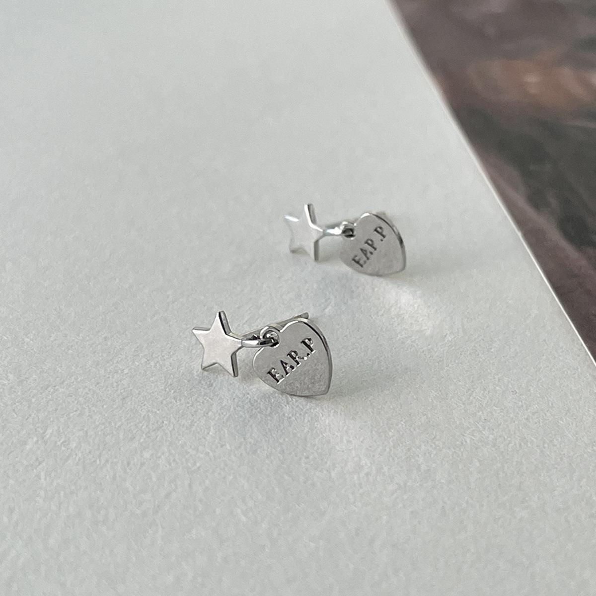 

925 silver needle love stud earrings women s niche high-end sense cold wind star earrings simple exquisite fashion earrings 925 silver needles
