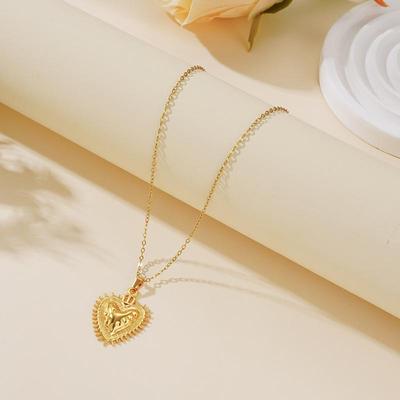 Luxurious 18K Gold Heart Pendant Necklace for Women - Stainless Steel