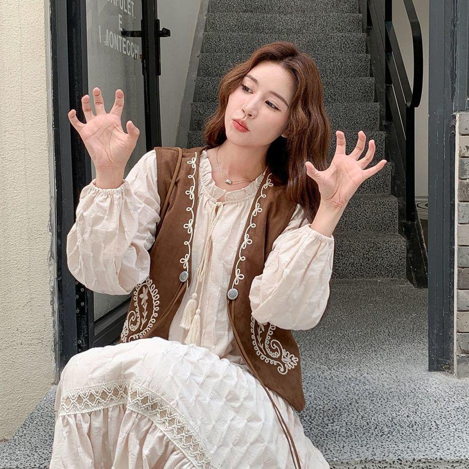 

Nomadic Coffee-Colored Embroidered Vest Dress for Women - Early Spring/Autumn French Gentle Lace Tassel Long Dress M