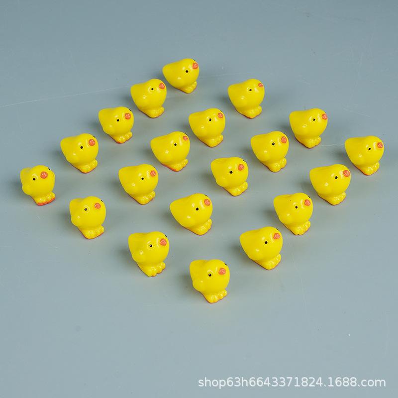 Children'S Toys Mini Yellow Chicken Animal Resin Diy Accessories Car Center Console Landscaping Decorative Small Ornament