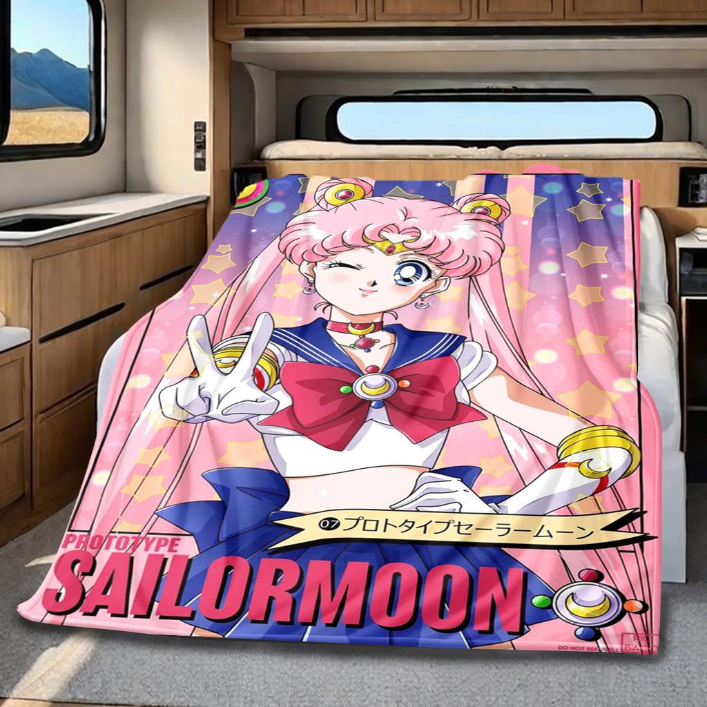 Japanese anime cute cartoon theme Sailor Moon Tsukino Usagi blanket suitable for home beds, sofa covers, office nap, outdoor warm blankets O7