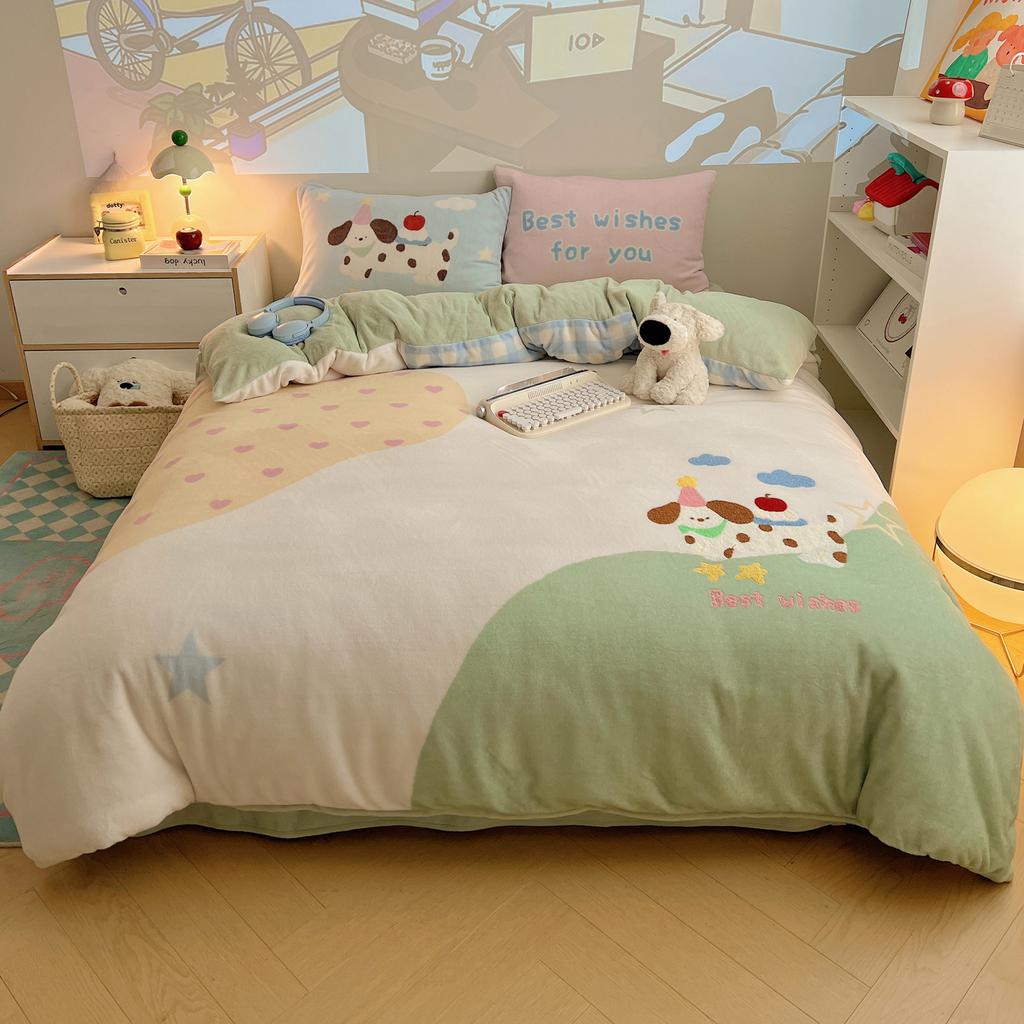 Thickened Milk Fleece Towel Embroidery Four-Piece Set 1.2M Bed Sheet Three-Piece Set, Gingerbread Small